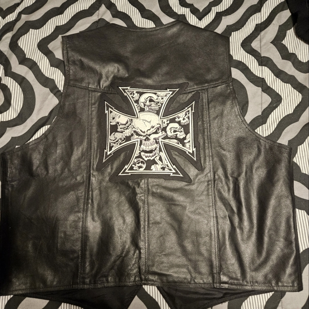 Big Leather Stuff Black Leather Vest with Skull Cross Design